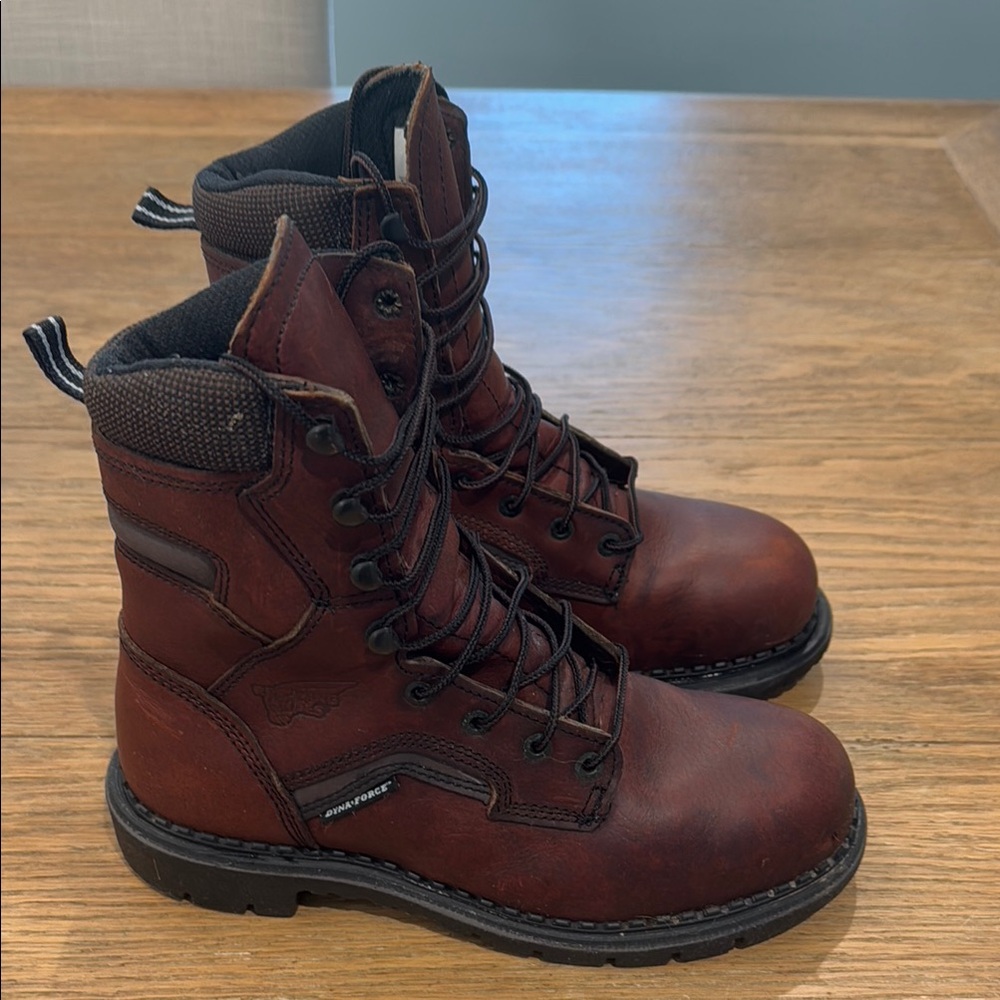 Red Wing dynaforce 2238 steel toe work boots